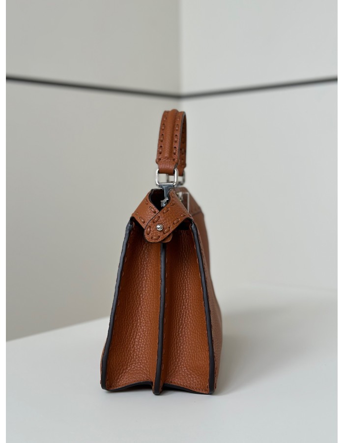 Peekaboo ISeeU Small FENDI