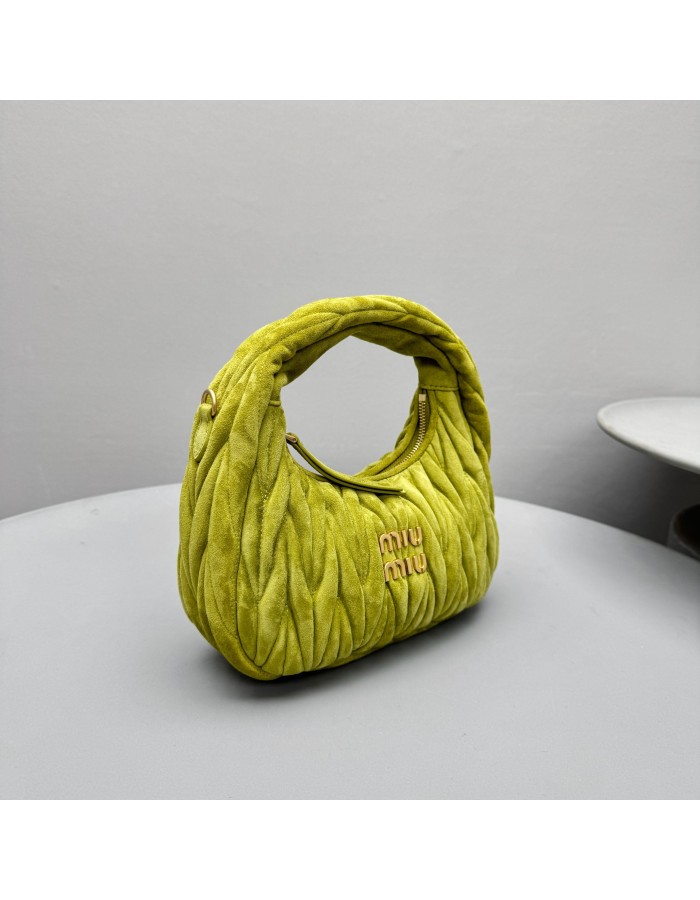 Borsa Wander in pelle scamosciata MIUMIU