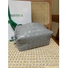 Loop top handle BOTTEGA VENETA