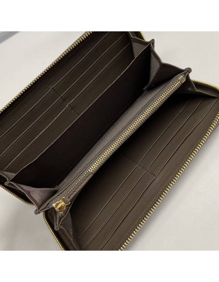 Portafoglio GG Marmont con cerniera GUCCI