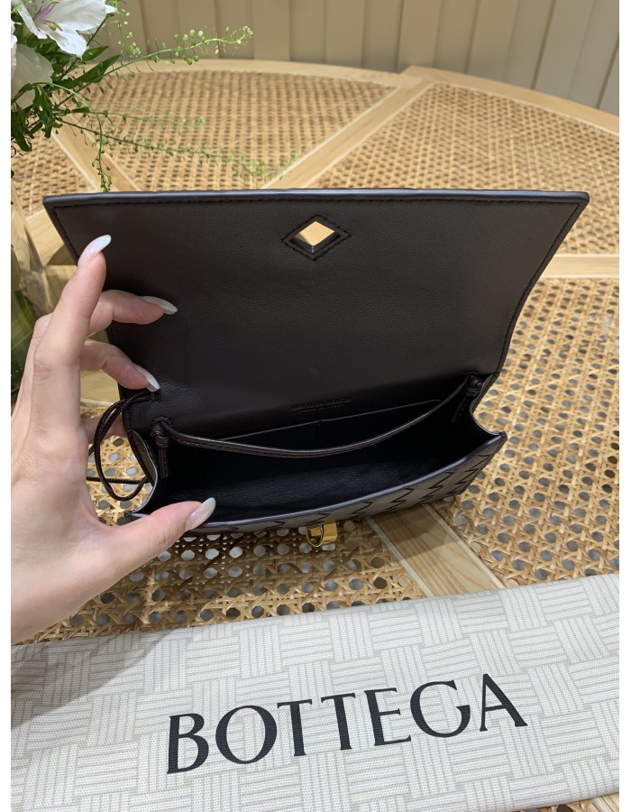 Pochette Andiamo a tracolla BOTTEGA VENETA