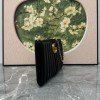 Pouch GG Marmont con cinturino GUCCI