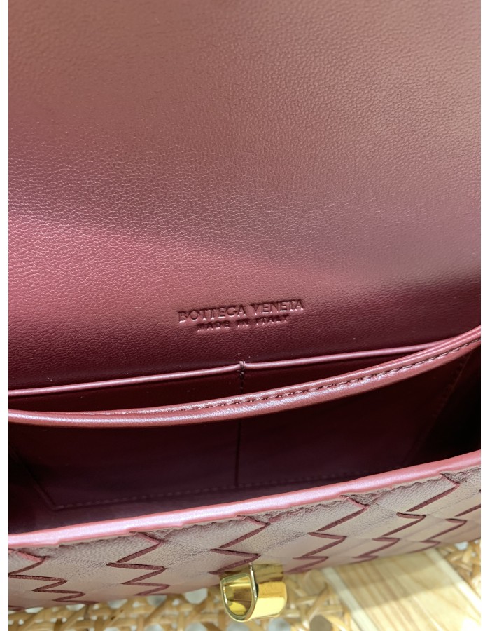 Pochette Andiamo a tracolla BOTTEGA VENETA