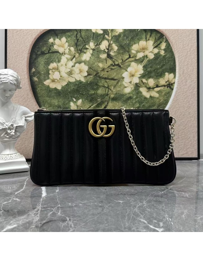 Pouch GG Marmont con cinturino GUCCI
