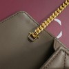 Portafoglio GG Marmont con catena GUCCI
