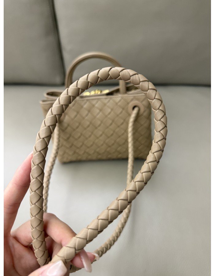 Mini Andiamo BOTTEGA VENETA