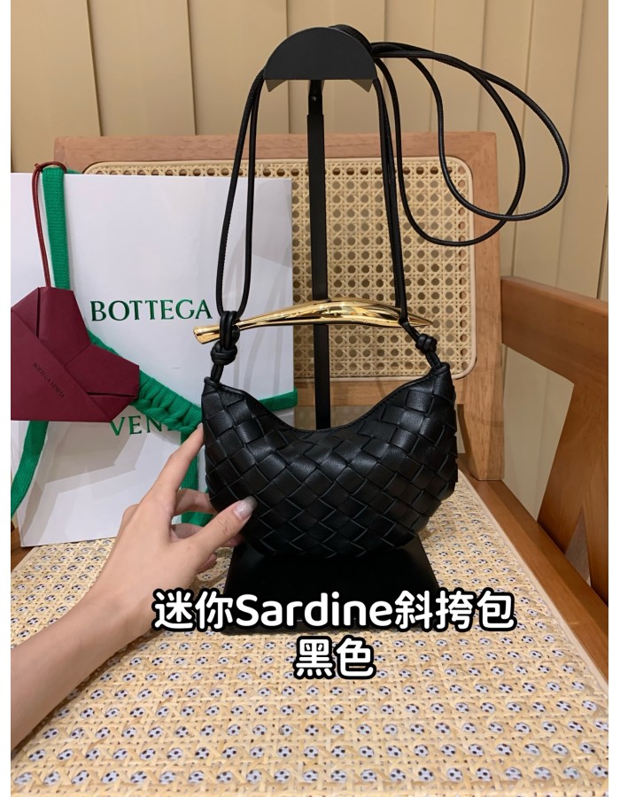 Mini Sardine a tracolla BOTTEGA VENETA