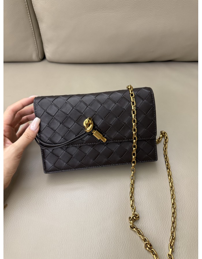 Pochette Andiamo con catena BOTTEGA VENETA