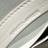 Pouch GG Marmont con cinturino GUCCI