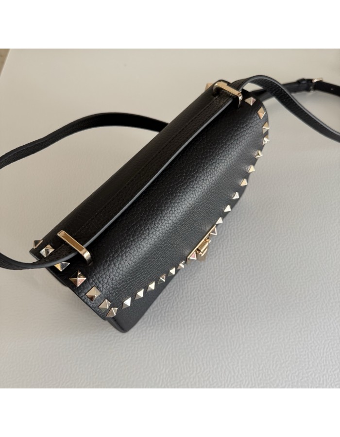 Borsa Piccola A Tracolla Rockstud In Vitello Granato VALENTINO