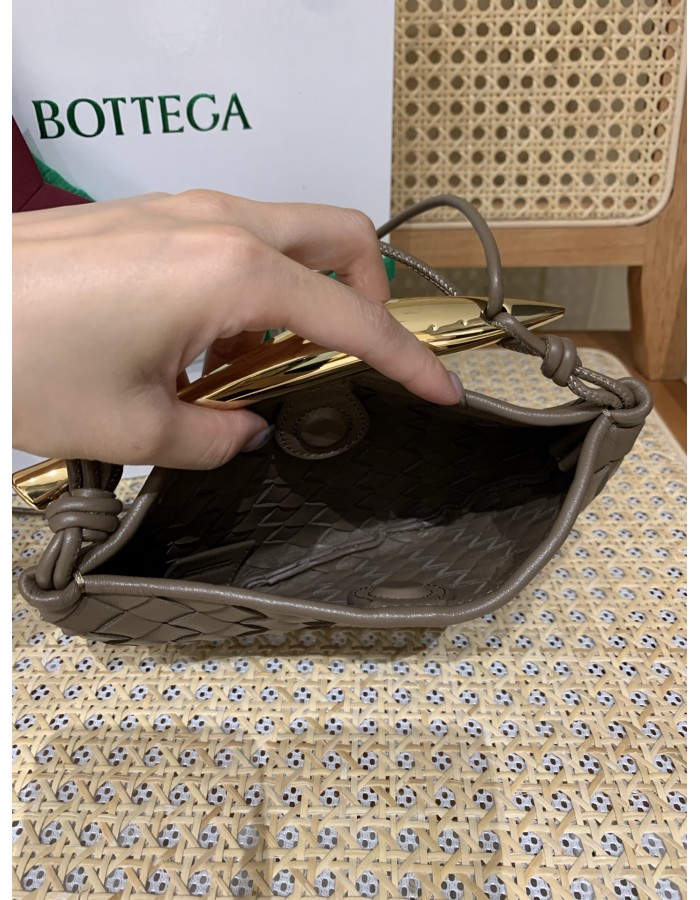 Mini Sardine a tracolla BOTTEGA VENETA