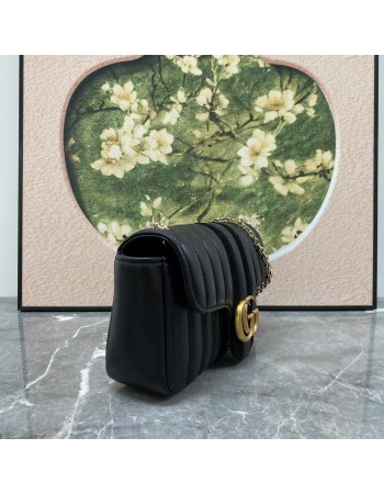 Borsa a spalla piccola Jetset GG Marmont GUCCI