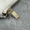Pouch GG Marmont con cinturino GUCCI