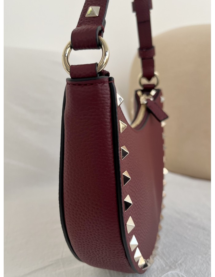 Mini Borsa Hobo Rockstud In Vitello Granato VALENTINO