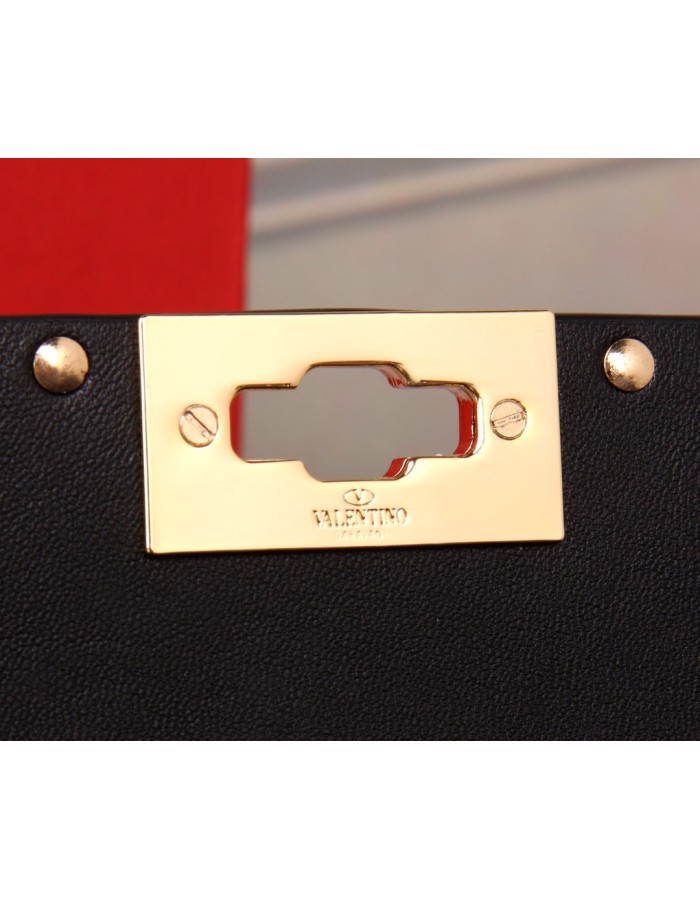 Borsa Media Rockstud Spike In Nappa VALENTINO