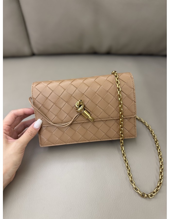 Pochette Andiamo con catena BOTTEGA VENETA