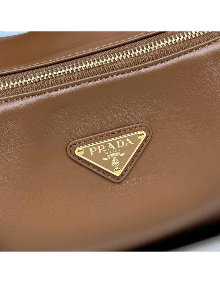 Borsa Prada Explore large in nappa PRADA