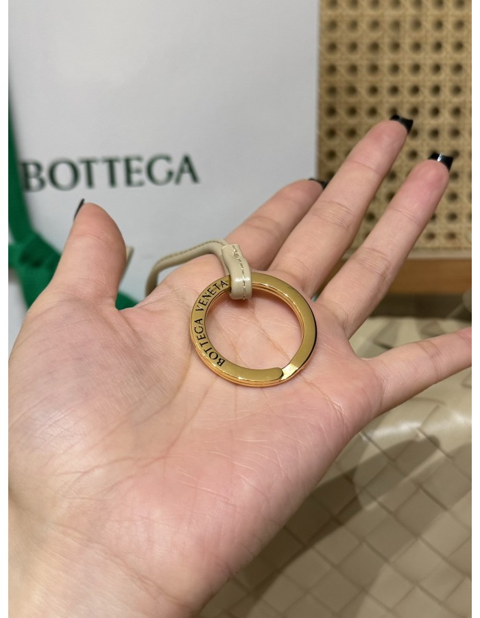 Loop top handle BOTTEGA VENETA