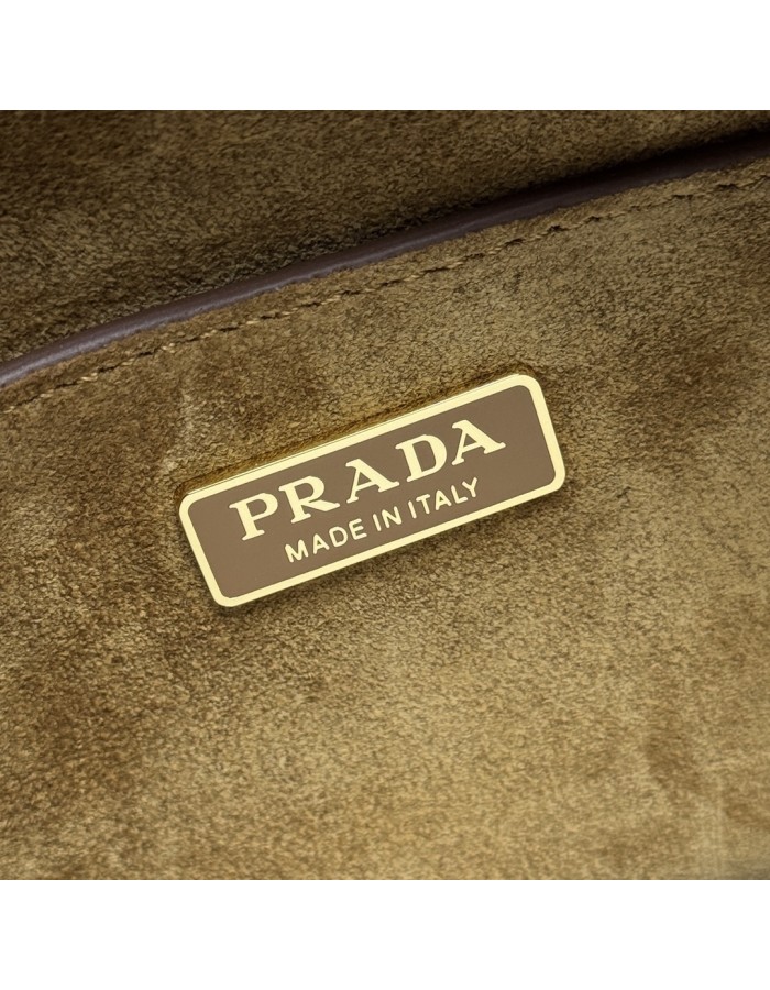Borsa a spalla Prada Explore medium in pelle scamosciata PRADA