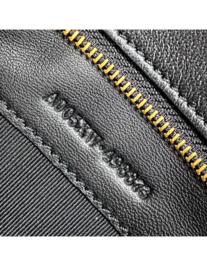 Borsa a spalla Jetset GG Marmont misura media GUCCI