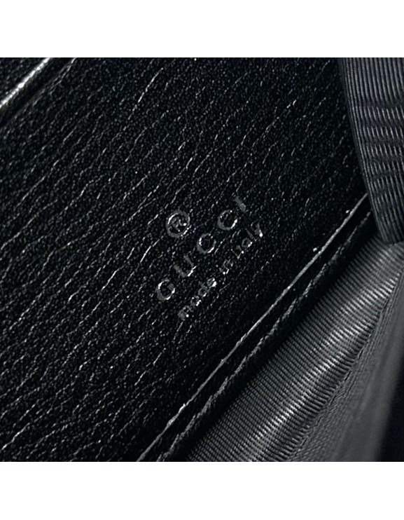 Portafoglio Gucci Essence Classic con cerniera GUCCI
