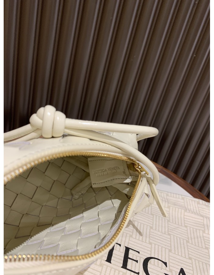 Mini Loop Metal Knot BOTTEGA VENETA