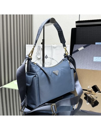 Borsa Prada Explore large in Re-Nylon e pelle PRADA