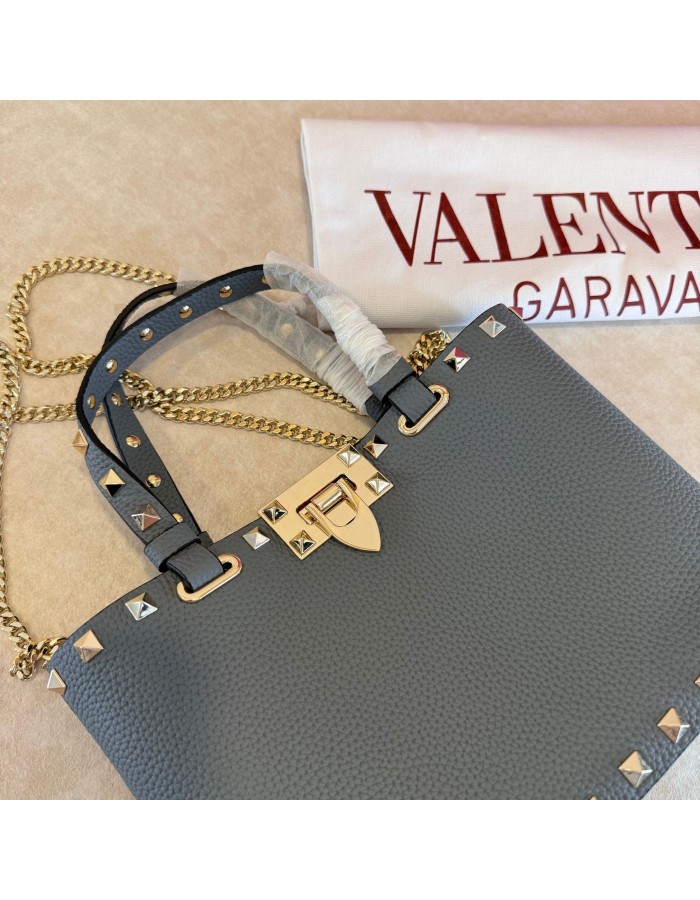 Mini Borsa Shopping Rockstud In Vitello Granato VALENTINO