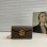 Portafoglio GG Marmont con catena GUCCI