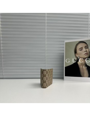 Portafoglio bi-fold Gucci Essence Classic GUCCI