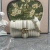 Borsa a spalla Jetset GG Marmont misura media GUCCI