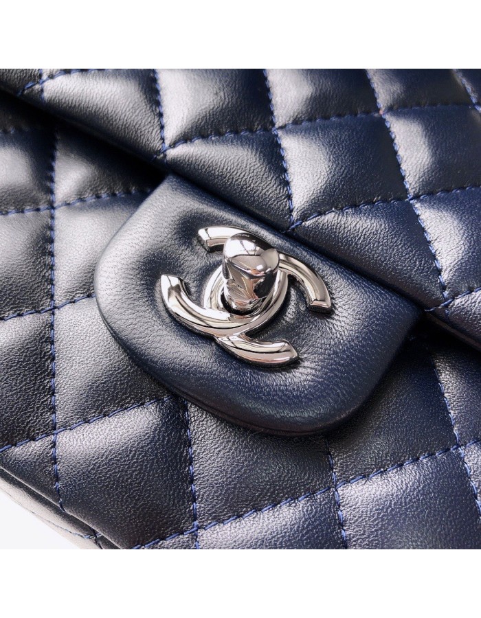 Borsa classica 11.12 CHANEL