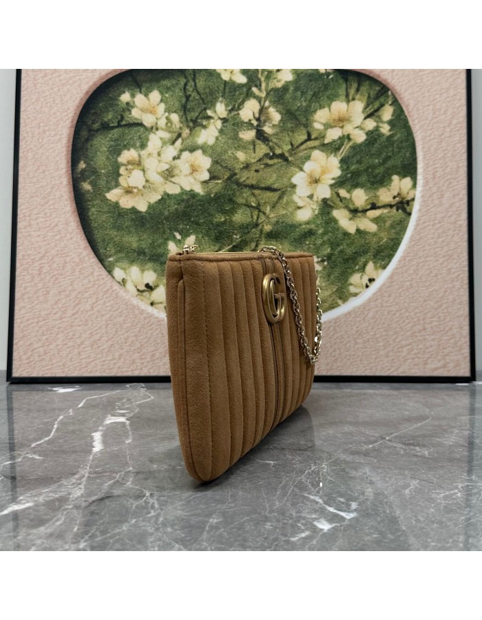 Pouch GG Marmont con cinturino GUCCI