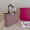 Mini Borsa Shopping Rockstud In Vitello Granato VALENTINO