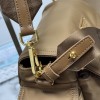Borsa Prada Explore medium in Re-Nylon con pattina PRADA