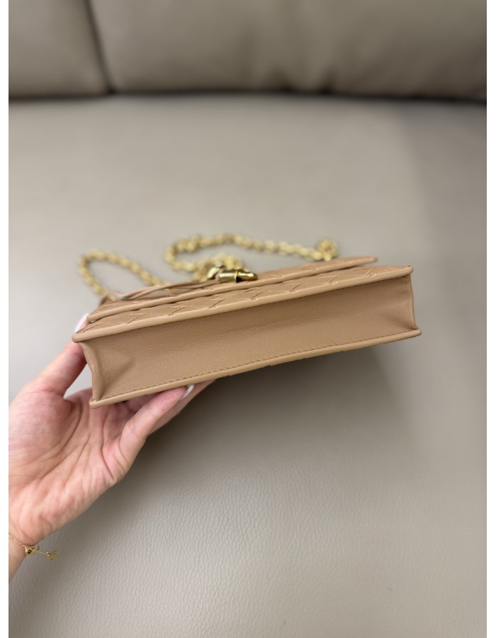 Pochette Andiamo con catena BOTTEGA VENETA