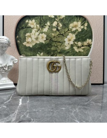 Pouch GG Marmont con cinturino GUCCI