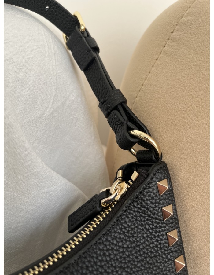 Mini Borsa Hobo Rockstud In Vitello Granato VALENTINO