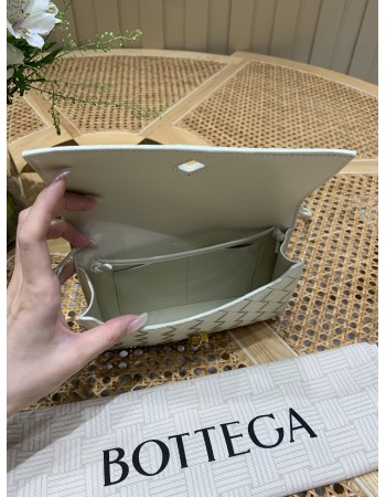 Pochette Andiamo a tracolla BOTTEGA VENETA