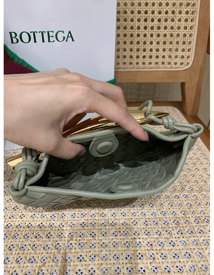 Mini Sardine a tracolla BOTTEGA VENETA