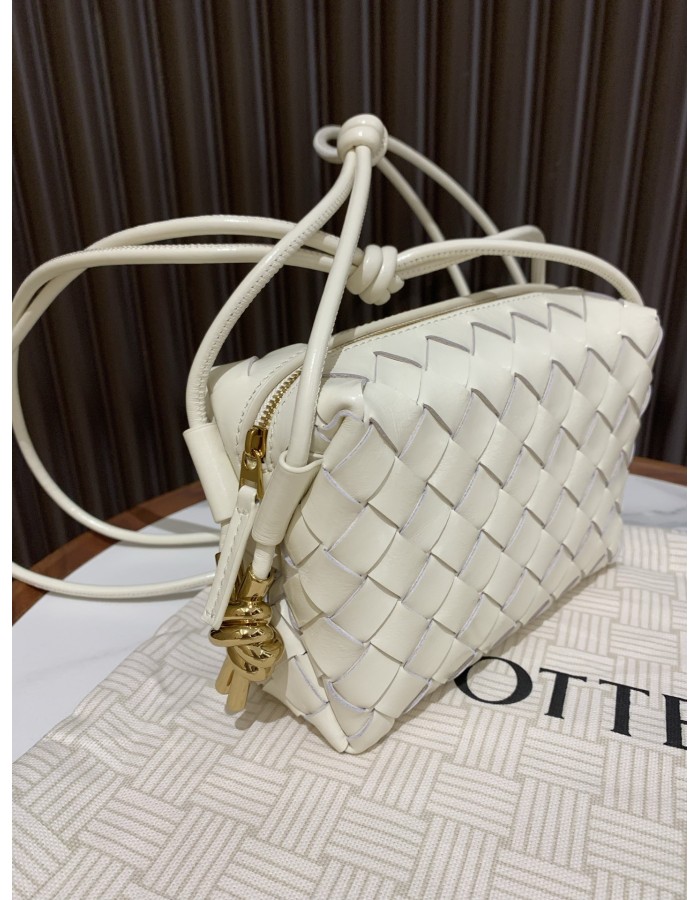 Mini Loop Metal Knot BOTTEGA VENETA
