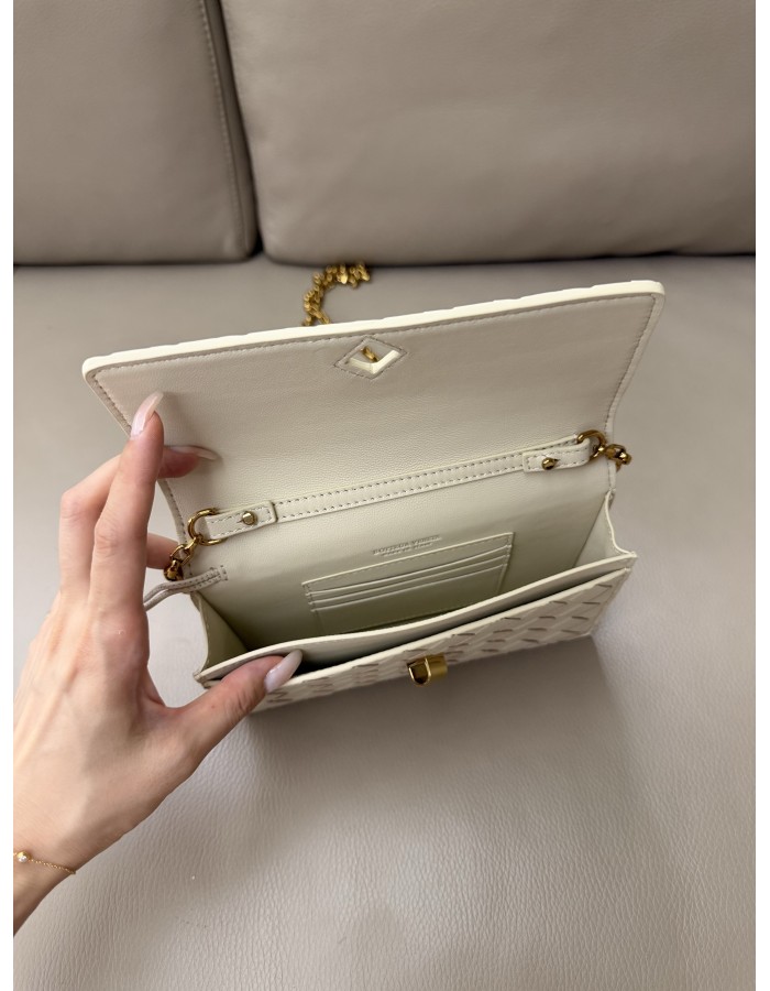 Pochette Andiamo con catena BOTTEGA VENETA