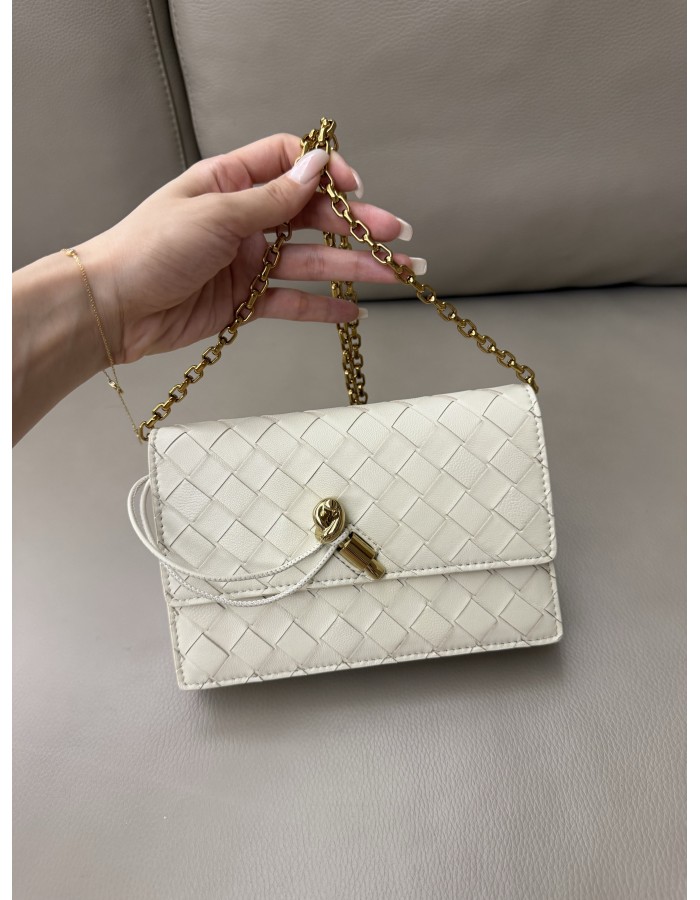 Pochette Andiamo con catena BOTTEGA VENETA