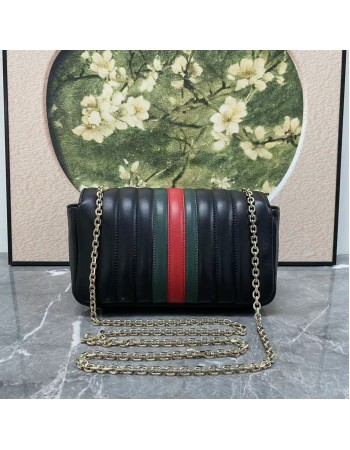 Borsa a spalla piccola Jetset GG Marmont GUCCI