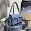 Borsa Prada Explore medium in Re-Nylon con pattina PRADA