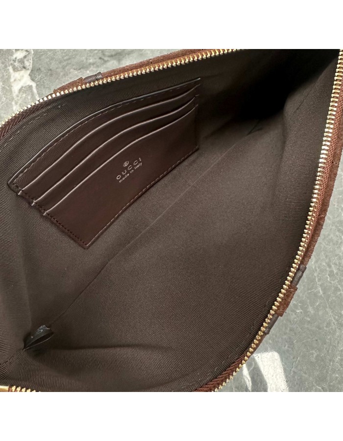 Pouch GG Marmont con cinturino GUCCI