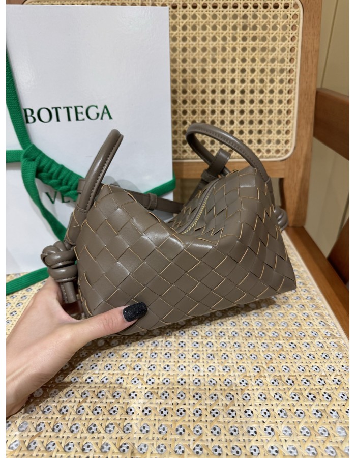 Loop top handle BOTTEGA VENETA