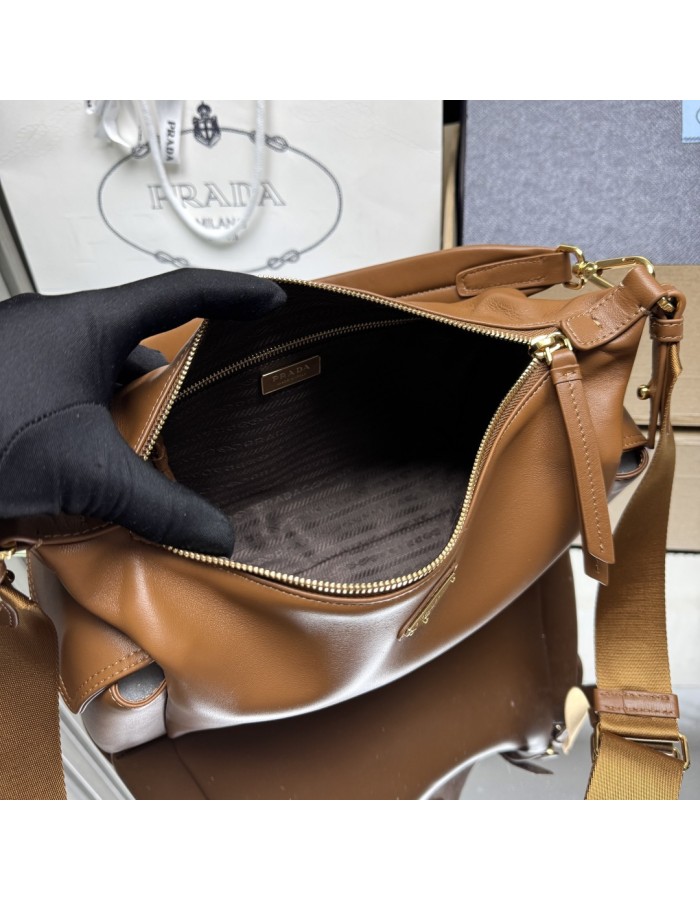 Borsa Prada Explore large in nappa PRADA