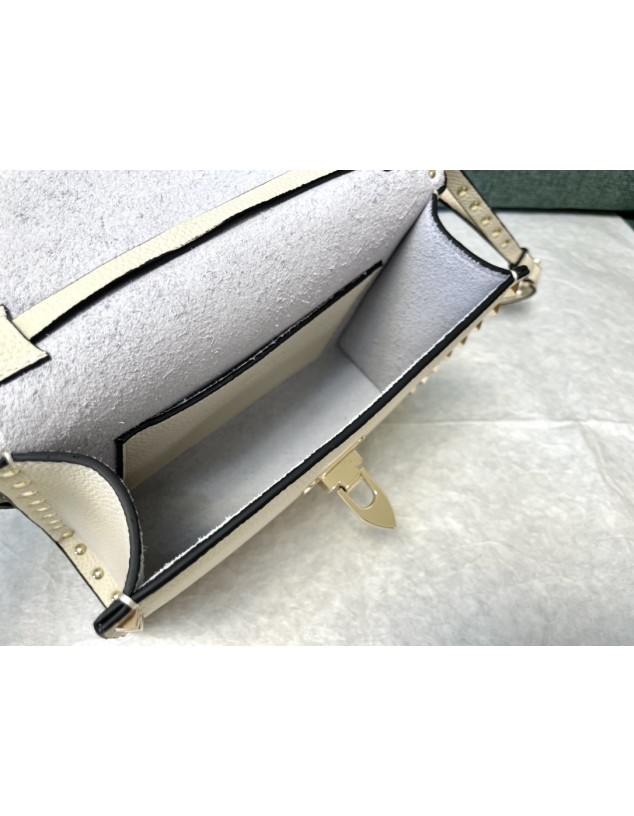 Borsa Piccola A Tracolla Rockstud In Vitello Granato VALENTINO
