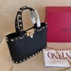 Mini Borsa Shopping Rockstud In Vitello Granato VALENTINO